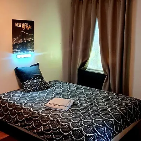 Joli Dans Ma Maison ホームステイ *